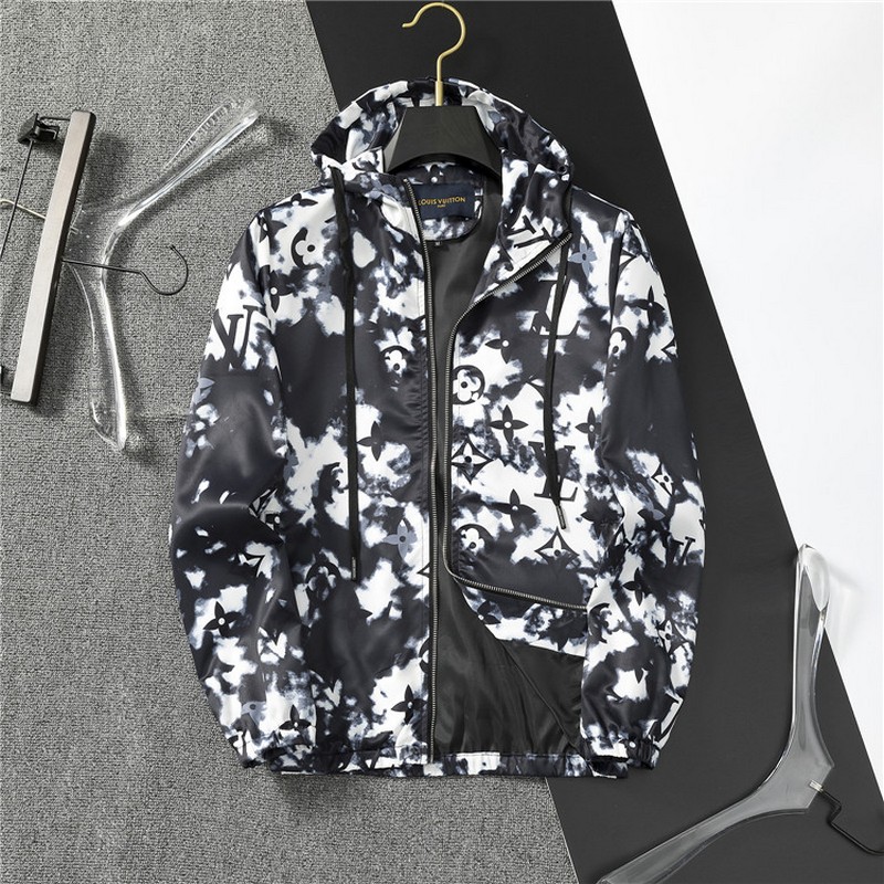 LV Men's Outwear 111